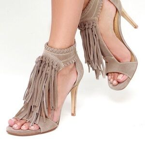 Chinese Laundry Grey Suede Fringe Heel size 7.5